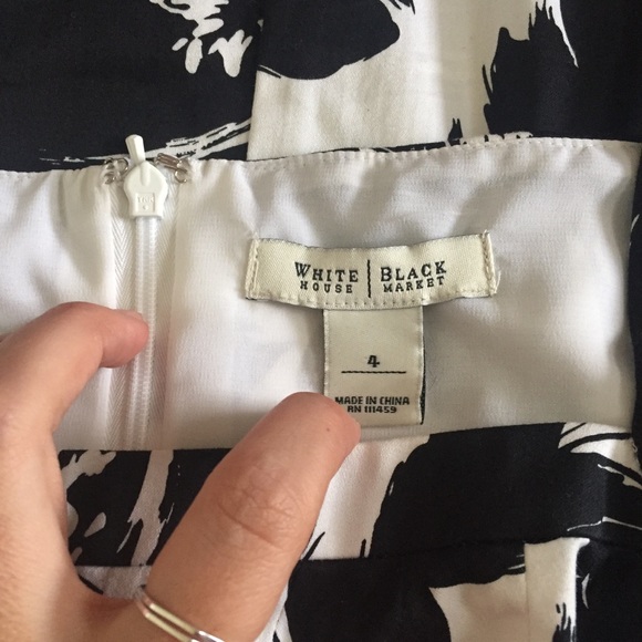 White House Black Market Floral Sheath Dress - Picture 8 of 9